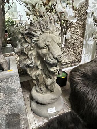 Løvestatue 34x35x67 cm