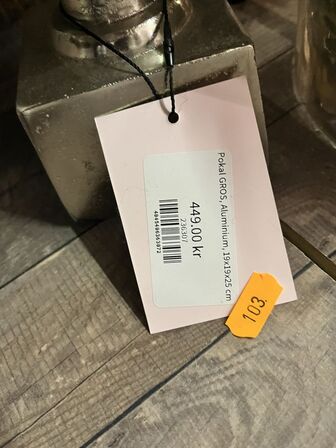 2 stk. Vaser m. Blomster