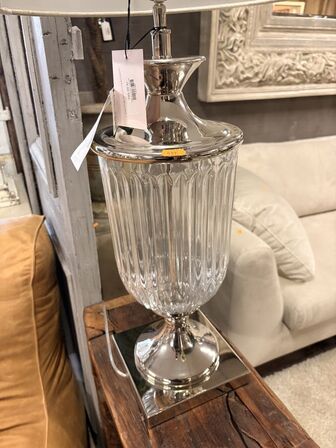 Bordlampe i glas/krom H: 61 cm