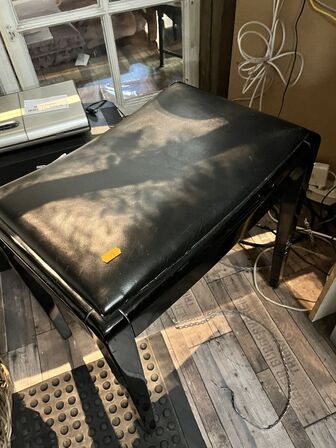 Skammel m. Lædersæde