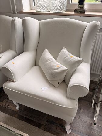 Lænestol m. Puder JUKE  100x95x108