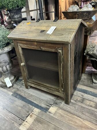 Skab i genbrugstræ 42x52x34 cm