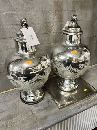 2 stk. Opbevaringskrukke m. Låg