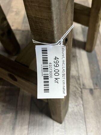 2 stk. Skamler   41x40x27 cm.