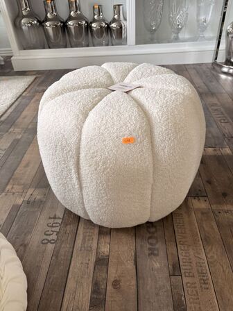 Fodskammel m. Skintæppe 94x63x52