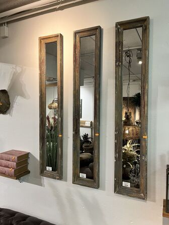 3 stk. Spejle 23x4x128 cm.