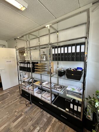 Reol i aluminium m. Glas hylder 220x45x226 cm