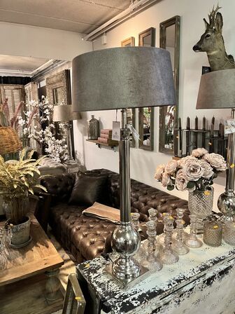 Tafellampe Rosa glans chroom 80 cm.