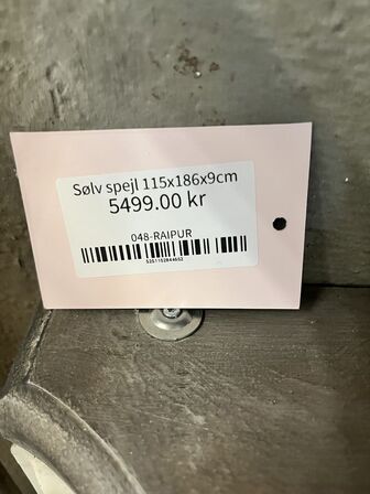Spejl 115x186x9 cm.