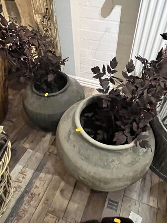 2 stk. Potter m. Planter