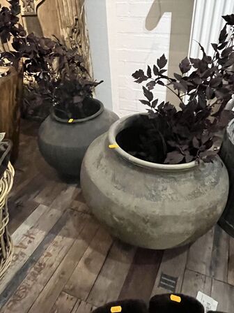 2 stk. Potter m. Planter