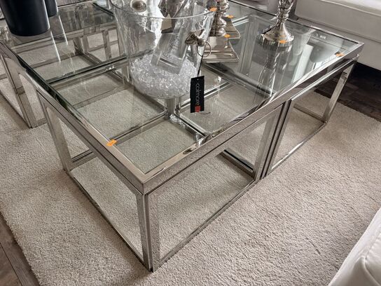 Glas sofabord m. 4 små borde 120x120x45 cm