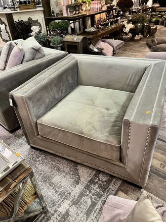 Længestol VENICE TAUPE 111x106x64 cm