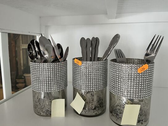 3 stk. Skåle m. Bestik.