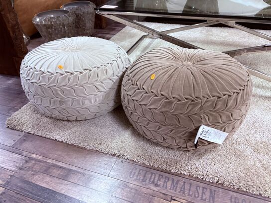 2 stk. Puf 50x50 cm