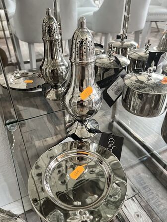 Bordskåner mm. COLMORE