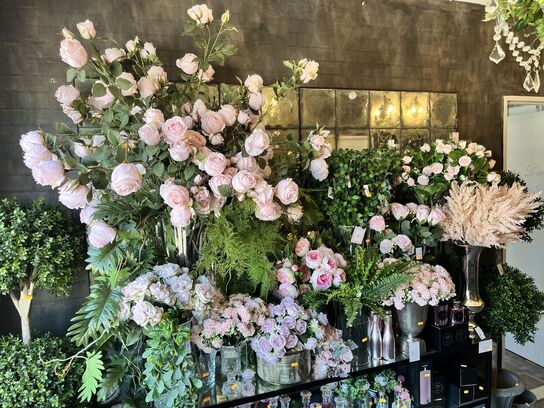 Div. Blomster i plast