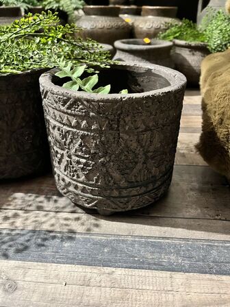 2 stk. Potter m. Planter