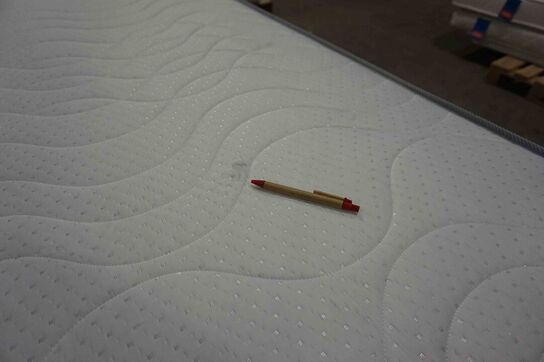 Nordisk Fjer 7-zoners Lux springmadras 140x200x25 cm 