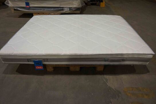 Nordisk Fjer Comfort skummadras 140x200x20 cm