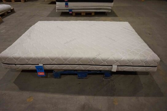 Nordisk Fjer 7-zoners springmadras med 2 fastheder 140x200x23 cm 