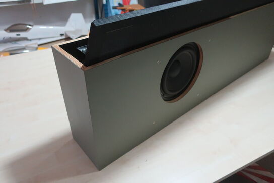 Soundbar/Lydmøbel LEMUS Piano V2 - Olive Green