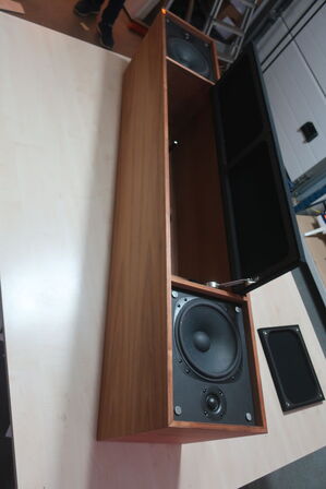 Soundbar/Lydmøbel LEMUS Home Classic 1500 American Walnut