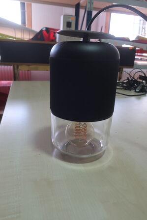 Bluetooth-højtaler LEMUS LIFE med indbygget pendel/bordlampe