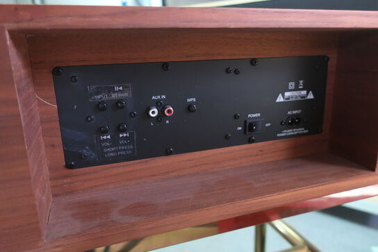 Lydmøbel LEMUS med anlæg og uderstativ