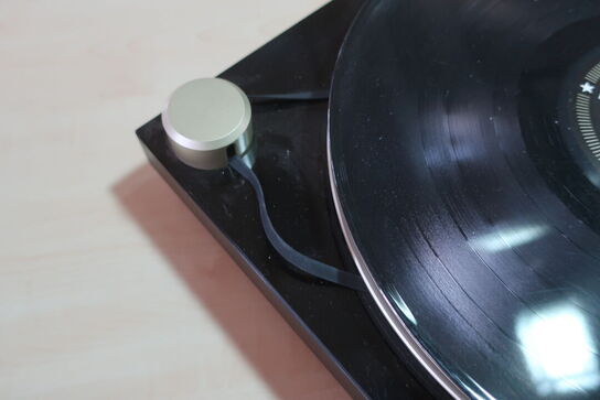 Pladespiller Model: E-E136