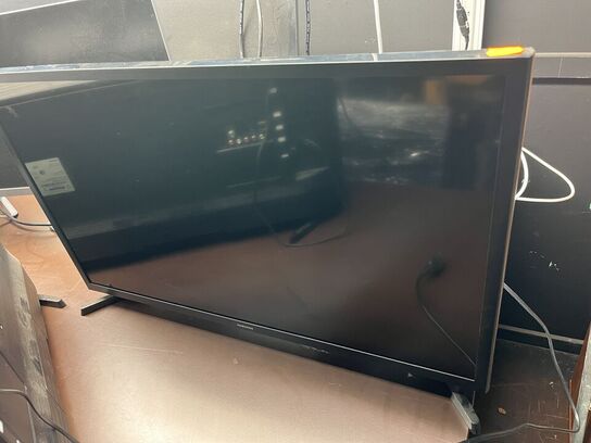 3 stk. LCD TV  SONY BRAVIA 26" + 2 x SAMSUNG 32"