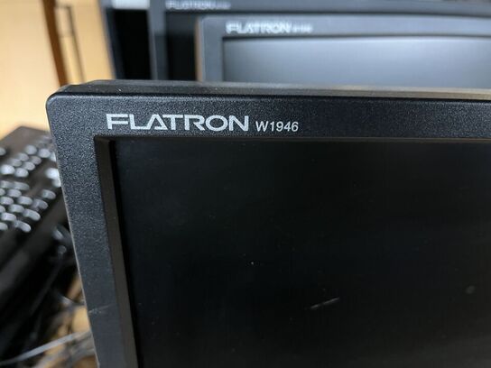 4 stk. 19" PC skærme LG  W1946S inkl. NComputing enhed