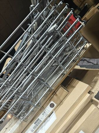 Diverse Ikea hylder mm UBRUGTE 