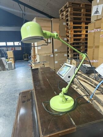 BordLamper 4 stk 4 BORDLAMPER I FORSKELLIGE FARVER. Kan fastlåses i ledene