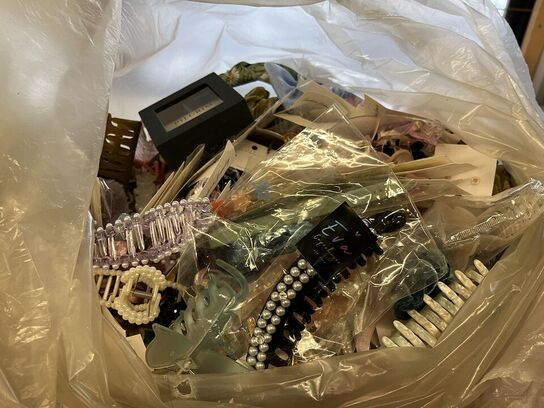 3 poser Hårklemmer + accessories