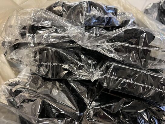 3 poser Hårklemmer + plast bokse