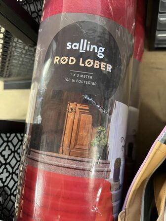 Mix bl.a. display stativ til smykker, 2 Lanterner, 2 x rød løber