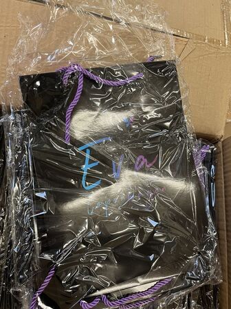 13 ks gaveposer ca 1300 stk