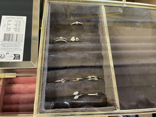 1 ks. Smykkedisplays i glas og messing SØSTRENE GRENE