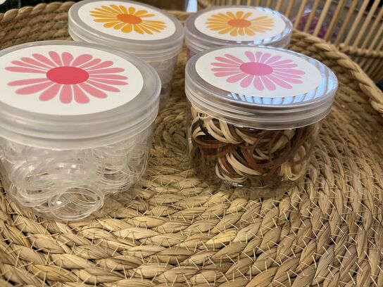 Velour duge, kurve, kunstige blomster, accessories