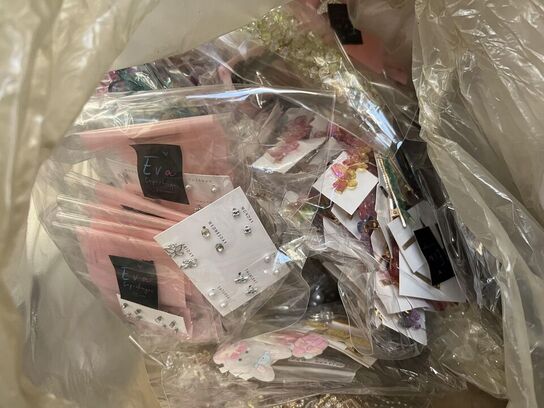 3 poser Hårklemmer + Accessories