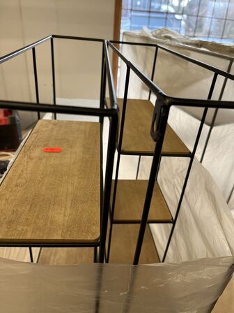 Hylder, Lamper, vasketøjskurve