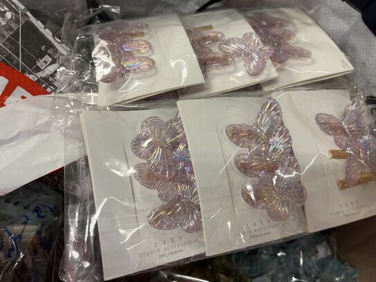 2 ks. Hårklemmer + div accessories