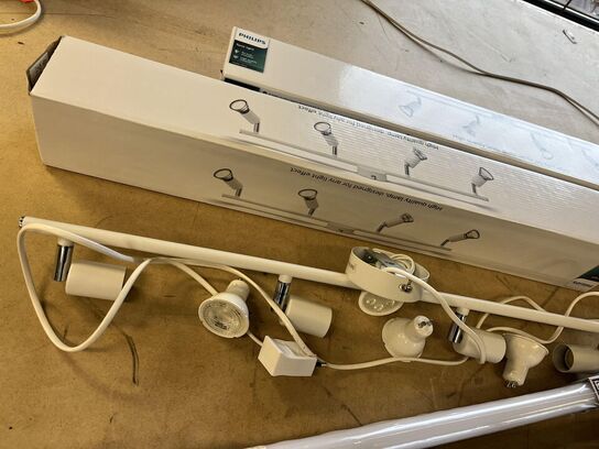 3 stk LED Spotlamper + skinnelamper PHILLIPS