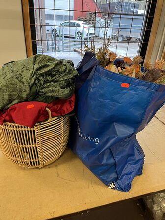 Velour duge, kurve, kunstige blomster, accessories