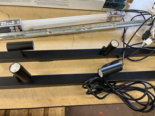 3 stk LED Spotlamper + skinnelamper PHILLIPS