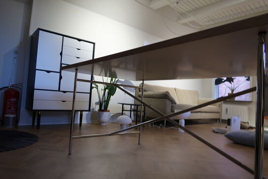 Spisebord EIERMUNK m/lineleum og cromstel