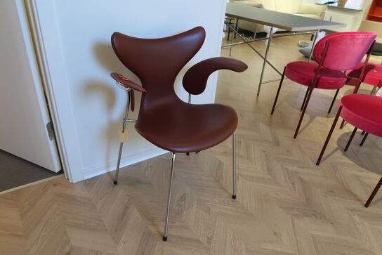 Lænestol ARNE JACOBSEN FRITZ HANSEN Liljen 150 Års Jubilæumsmodel 