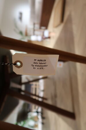 Taburet PP MØBLER Sela Eg Oliebehandlet