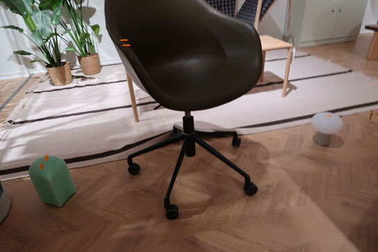 Kontortol HAY AAC 253